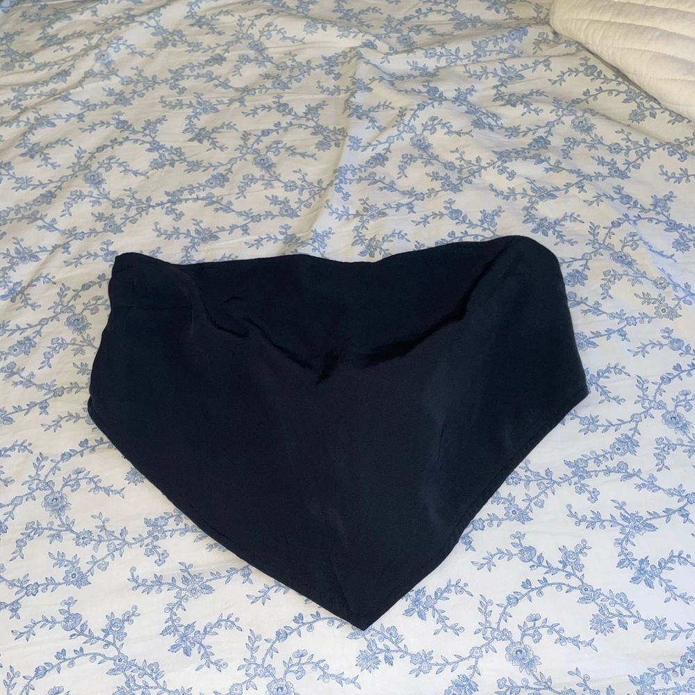 Abercrombie Strapless Scarf Top